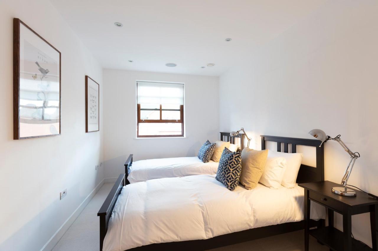 Hampden Apartments - The Henry Γουίνσδορ Εξωτερικό φωτογραφία