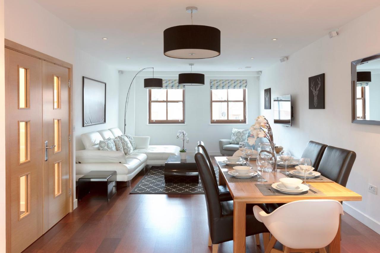 Hampden Apartments - The Henry Γουίνσδορ Εξωτερικό φωτογραφία