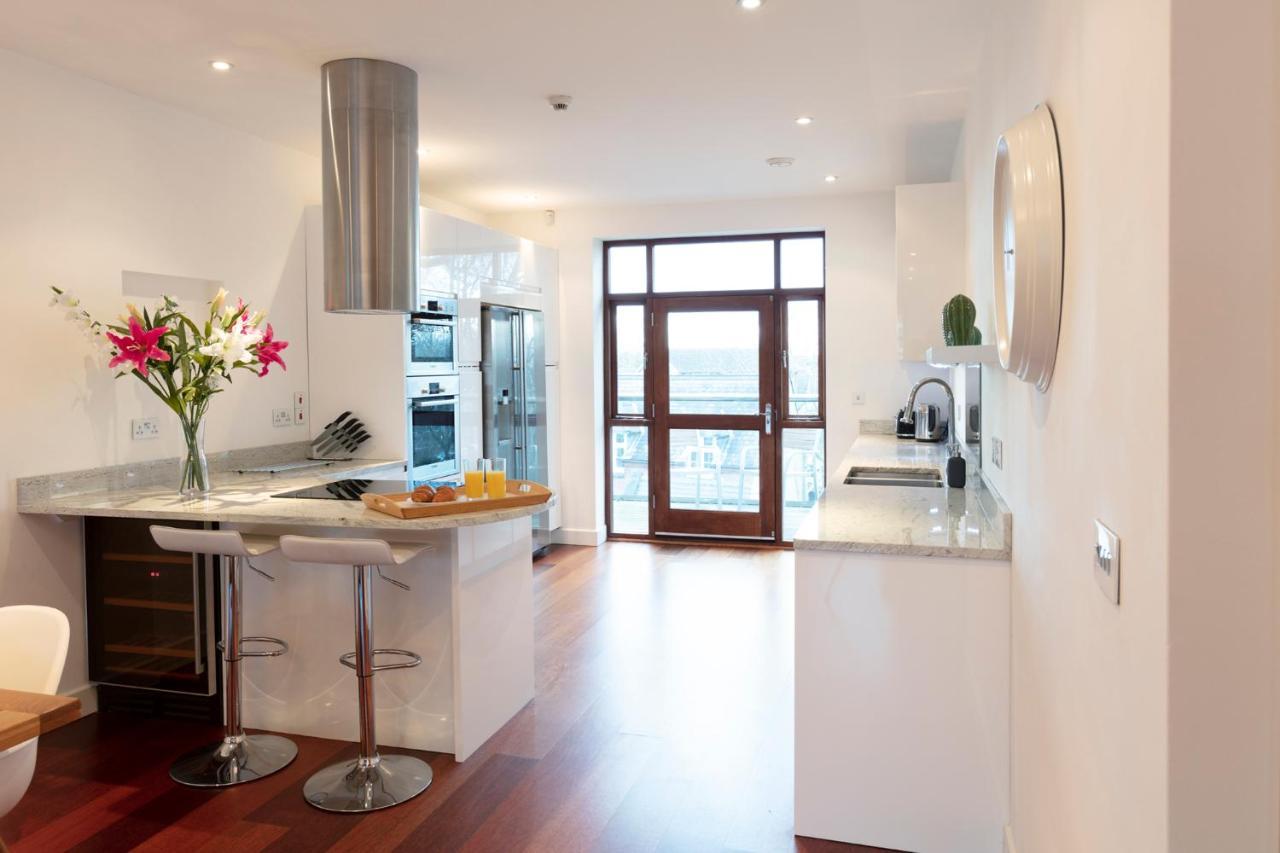 Hampden Apartments - The Henry Γουίνσδορ Εξωτερικό φωτογραφία