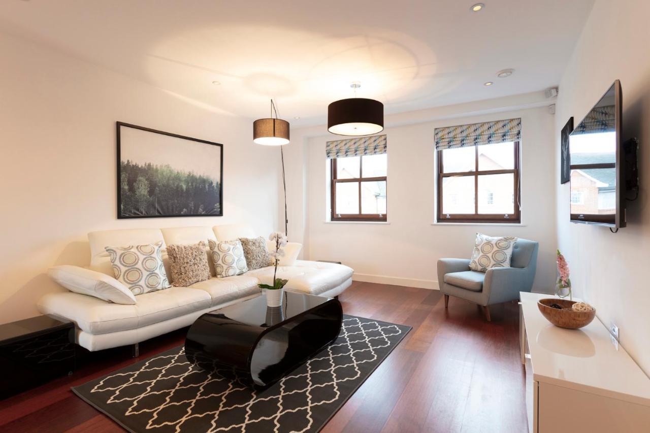 Hampden Apartments - The Henry Γουίνσδορ Εξωτερικό φωτογραφία